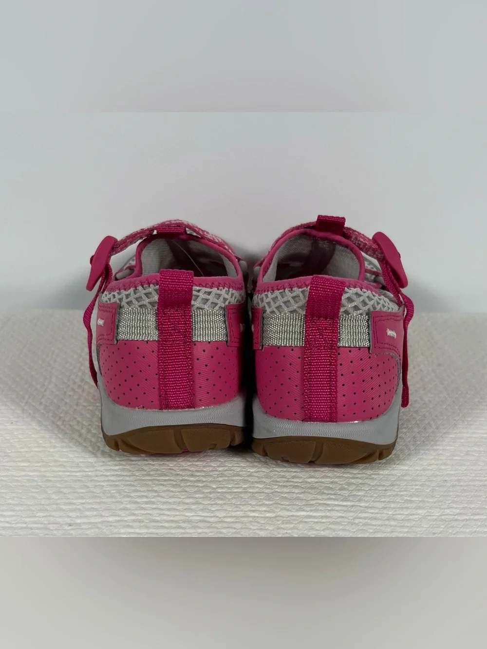 Chaco Pink and Gray Girls Kids' Sport Sandal Size 5 Nwot